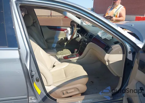 2002 Lexus Es 300 z USA, uszkodzony, nr VIN JTHBF30G620057035